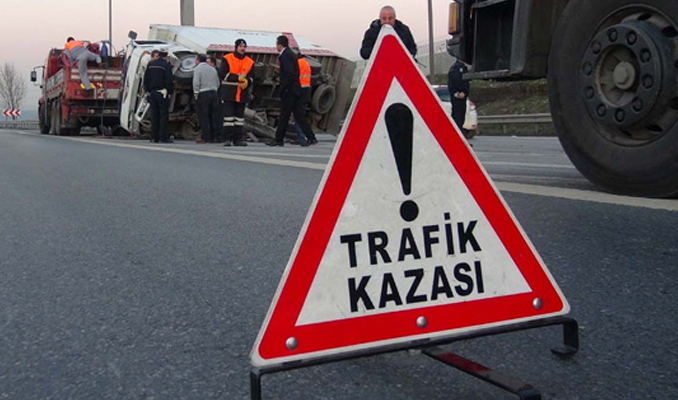 Köprü'de İstanbul trafiğini felç eden kaza