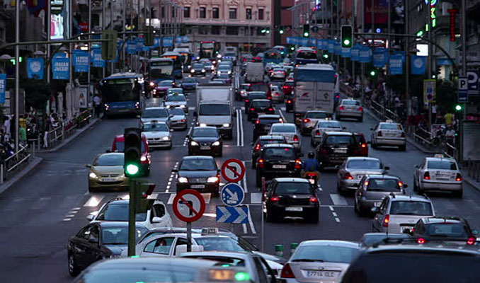 Madrid'de trafiğe çıkan araçlara sınırlama