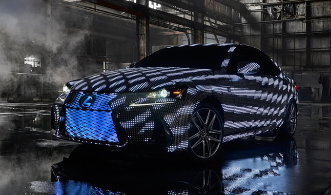 Lexus'tan dünyanın ilk renk değiştiren otomobili