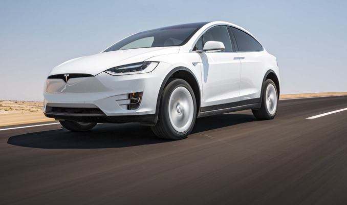 Tesla 11 bin aracı geri çağırıyor