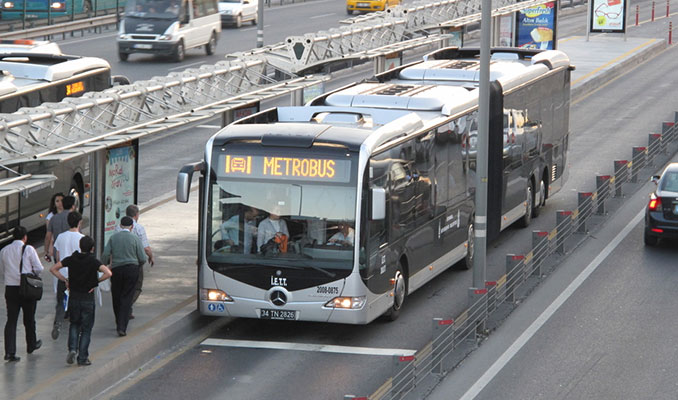 Metrobüs hattı Silivri'ye uzatılıyor