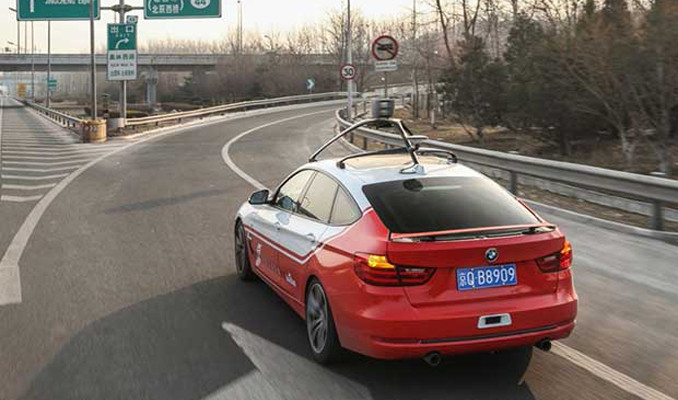 Çin sürücüsüz araçların testine izin verdi