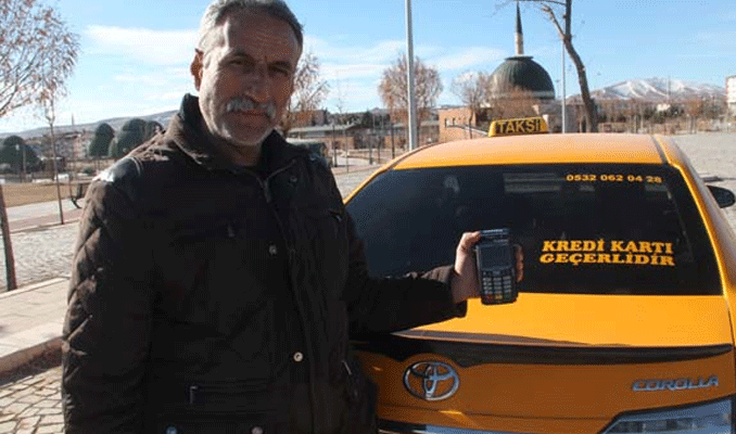 Elazığlı 30 yıllık taksiciden bir ilk