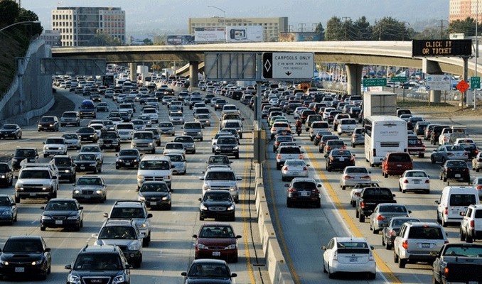 En yoğun trafik Los Angeles’ta