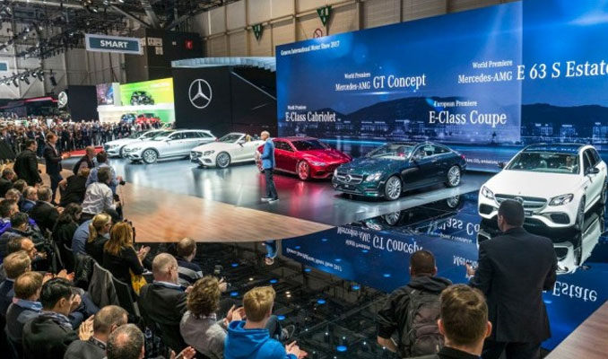 Mercedes-Benz yeni yıldızlarını Cenevre'de tanıttı
