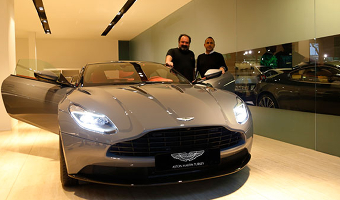 Nevzat Aydın, Aston Martın DB11'ine kavuştu
