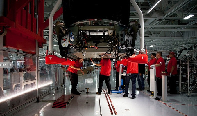 Tesla Çin'de fabrika açmayı planlıyor