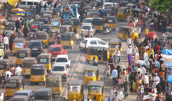  Hindistan, sürücüsüz otomobilleri trafikten men edecek