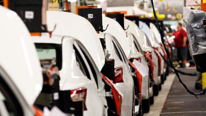 Otomobil ve hafif ticari araç pazarı yüzde 67 düştü