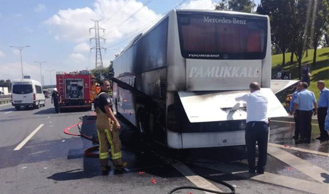 İstanbul'da yolcu otobüsünde yangın