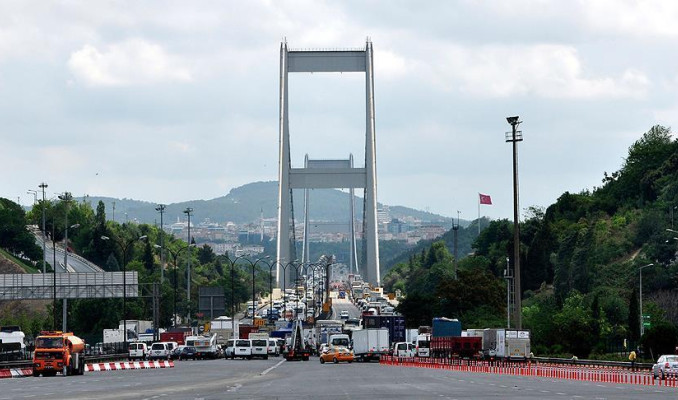15 Temmuz Şehitler Köprüsü girişinde kaza