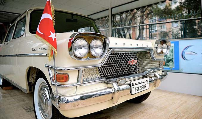 Türkiye'nin ilk yerli otomobili Devrim 58 yaşında