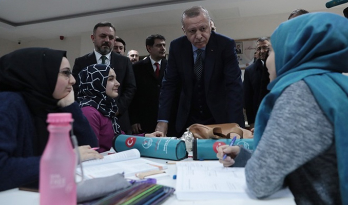 Erdoğan: Ankara'yı metrobüsle tanıştırmamız lazım