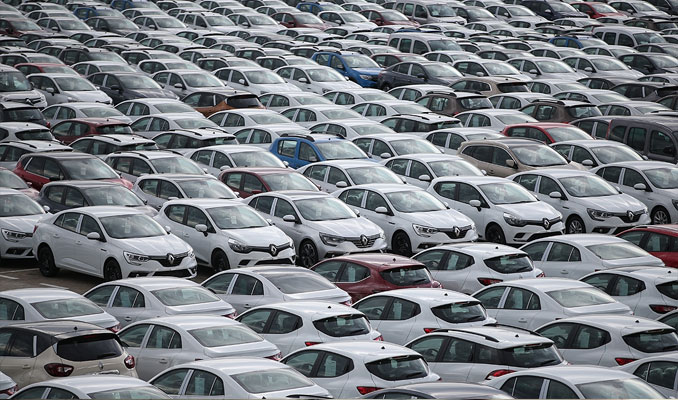 Otomobil pazarı yüzde 35 küçüldü