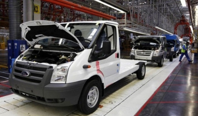Ford Otosan üretime ara verme tarihini 13 Nisan'a uzattı