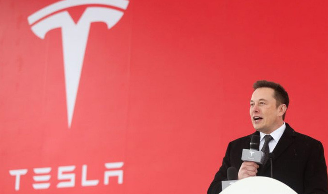Son yılların en hızlı büyüyen şirketi Tesla kira ödeyemiyor
