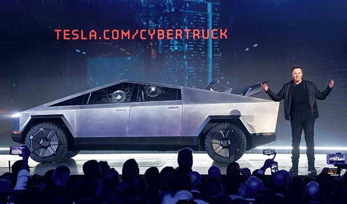 Cybertuck yüzebilecek mi? Elon Musk'tan ilginç açıklama