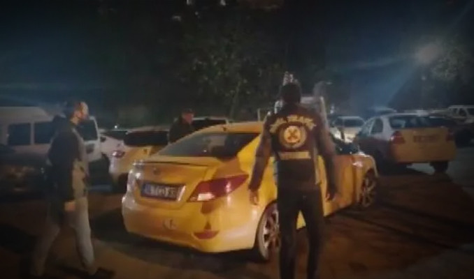 Dudak uçuklatan ceza: 'İkiz plakalı' taksi krizi!