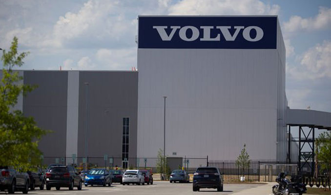 Volvo'dan 40 bin çalışanına İsveç tarzı ebeveyn izni