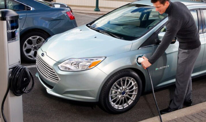 Ford, elektrikli araçlara yatırımı artırdı