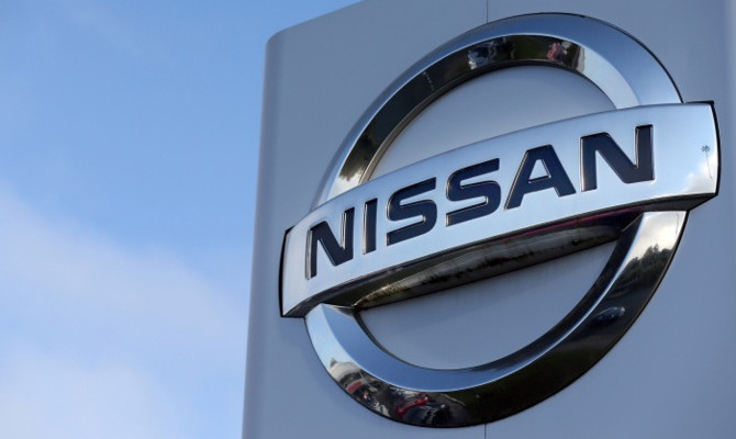 Nissan Daimler'deki payını sattı