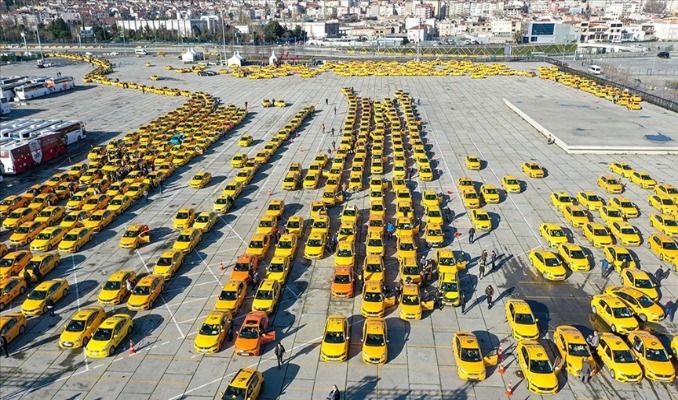 İstanbul'a 1000 yeni taksi
