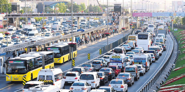 İstanbul’da 22 ilden fazla otomobil var