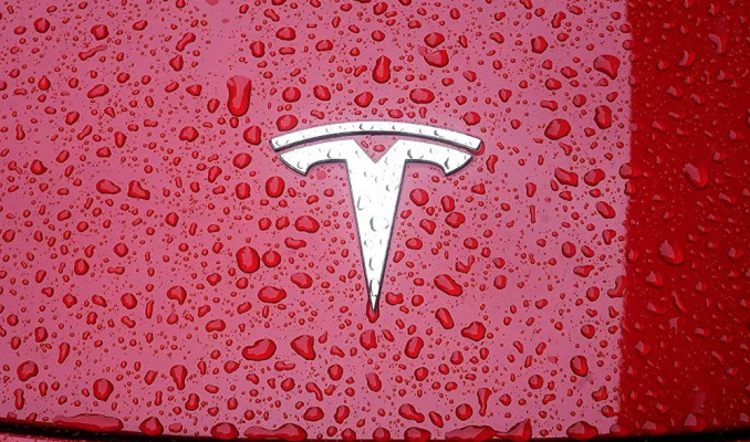 Tesla Türkiye’ye geliyor: 10 noktada şarj istasyonu kuracak