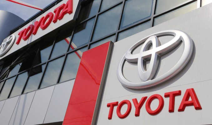 Toyota, Japonya fabrikalarında üretimi askıya alıyor