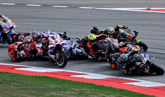 MotoGP Tayland Grand Prix'sinin galibi Martin