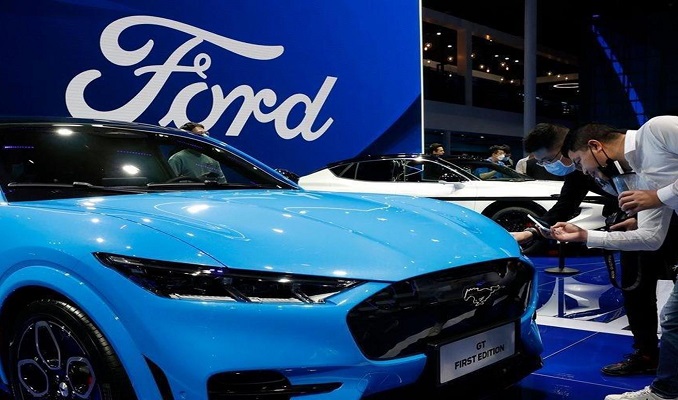 Ford, Çin'de elektrikli araç yatırımlarını azaltıyor