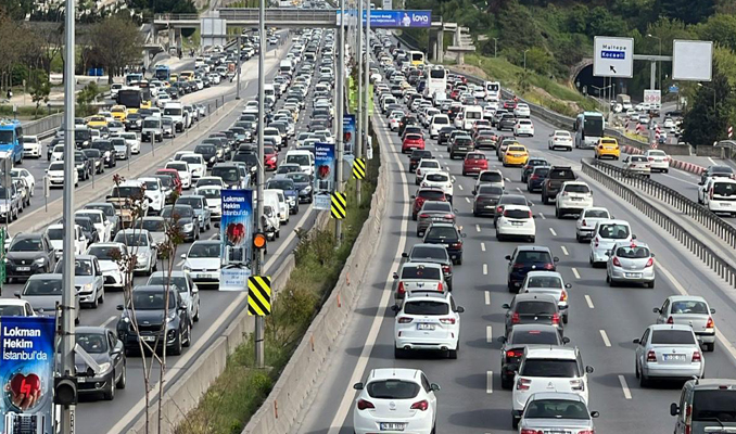 İstanbul'da bazı yollar trafiğe 5 gün kapalı olacak