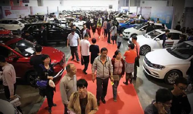 Otomobil pazarını 'Çin' çarptı!