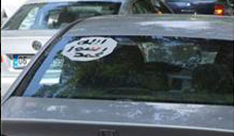 IŞİD amblemli otomobil kriz çıkardı!