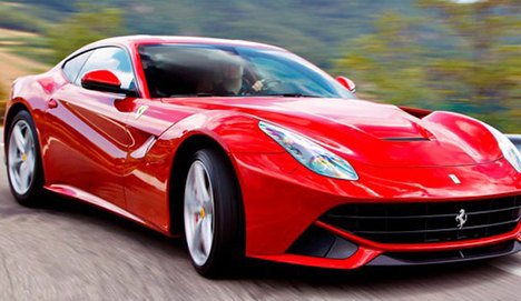 Ferrari borsada hisse satmaya hazırlanıyor