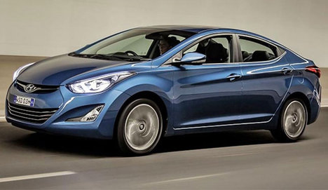 Çekik gözlü Hyundai Elantra testi
