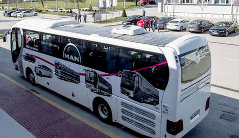 Türkiye'nin ilk güneş otobüsü yollara çıktı