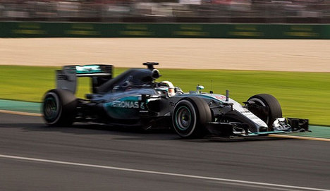 Hamilton Monaco'da da hız kesmedi