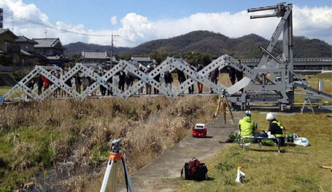 Japon icadı katlanabilir mobil köprü! 