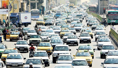 İran’da yerli otomobile öfke