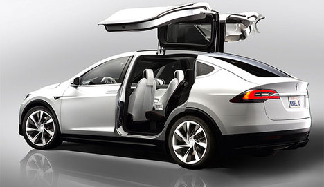 Tesla'nın SUV modeli Model X yola çıkmaya hazır