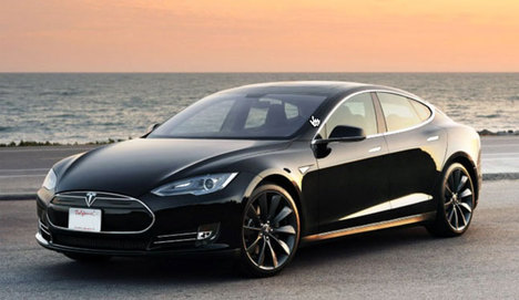 Tesla, yeni otomobili Model 3'ün fiyatını açıkladı