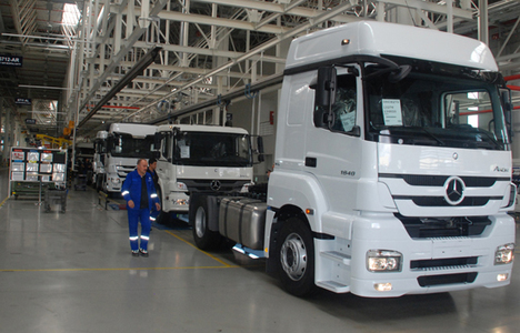 Mercedes Benz'in kamyon fabrikası kapasite artıyor