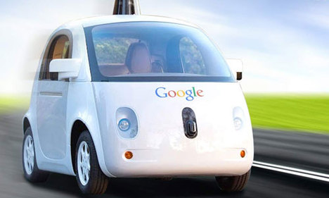 Google, sürücüsüz otomobiline “sürücü” arıyor