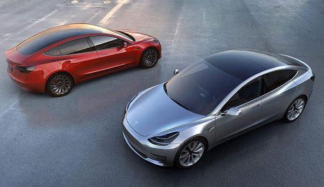 ​Tesla yeni bataryayla Ferrari ve Porsche'a rakip