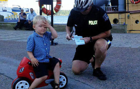 3 yaşındaki çocuğa trafik cezası!
